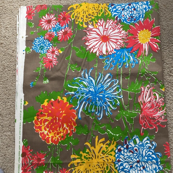 Vintage Susie Zuzek Fabric. “Sun Mums.” Key West Hand Print Fabrics Inc. - Picture 3 of 10